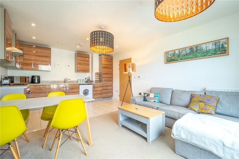 2 bedroom flat, Midland Road, Bath BA2 - Sold STC