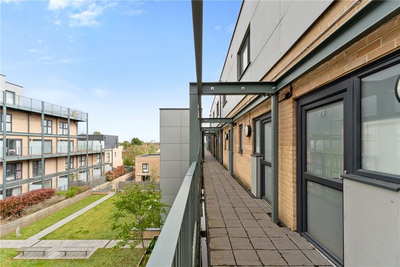 2 bedroom flat, Flamsteed Close, Cambridge CB1 - Sold STC