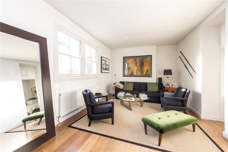 2 bedroom flat, Ovington Square, London SW3 - Available