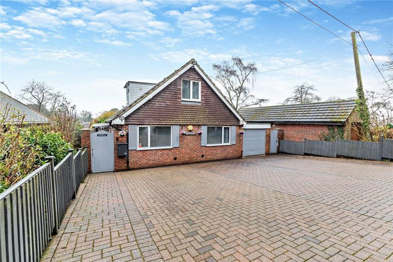 5 bedroom house, Chapel Lane, Hermitage RG18 - Available