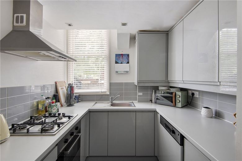 1 bedroom flat, Trinity Road, London SW18 - Sold