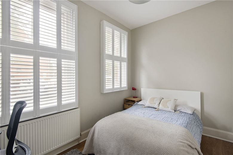 1 bedroom flat, Trinity Road, London SW18 - Sold
