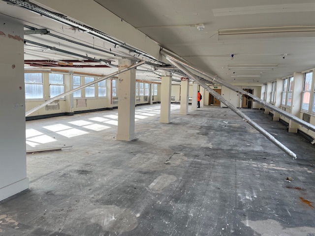  , Glebe House, Glebe Street WS1 - Available