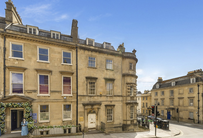 5,434 Sq Ft , 41 Gay Street BA1 - Available