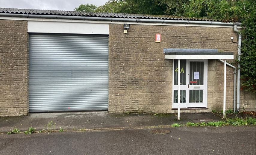 1,629 Sq Ft , Unit 4A New Rock Industrial Estate, Rock Road  BA3 - Available