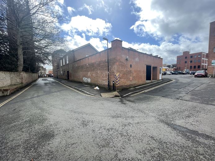 6,004 Sq Ft , 2A Church Square TA1 - Available