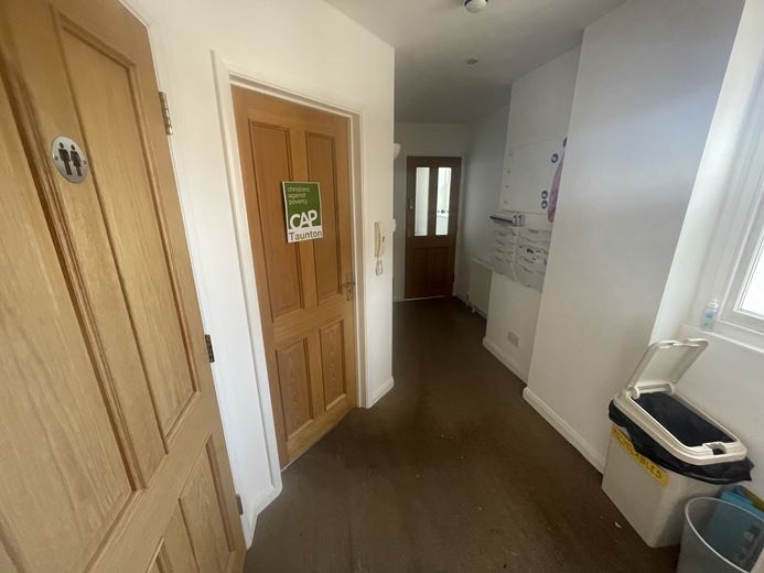 6,004 Sq Ft , 2A Church Square TA1 - Available