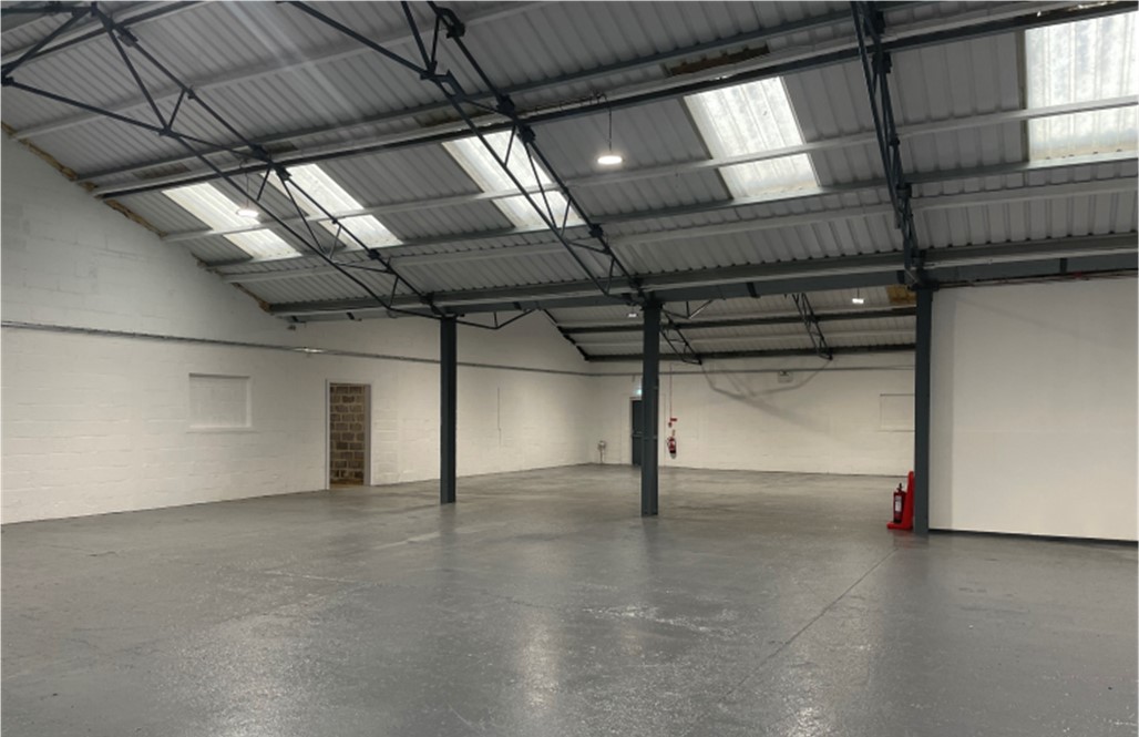 7,963 Sq Ft , Unit 1, London Road SN10 - Available