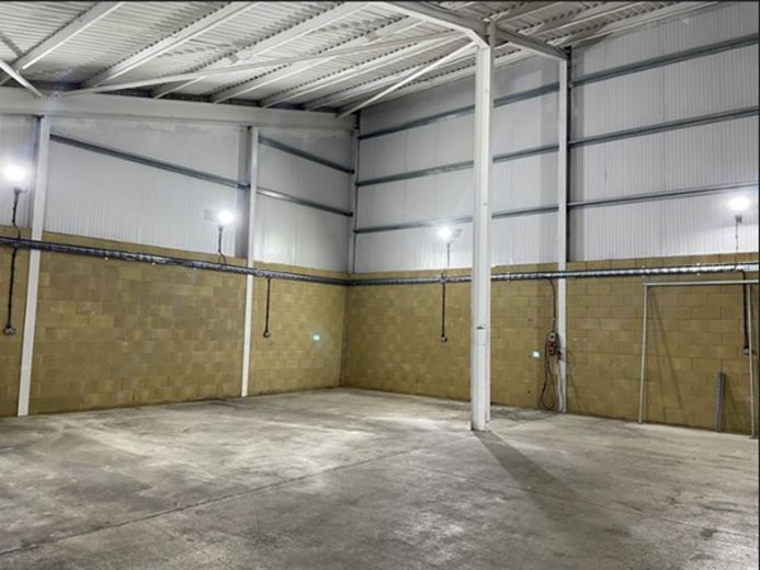 3,043 Sq Ft , Unit 15, Home Farm Dairy Buildings SN8 - Available