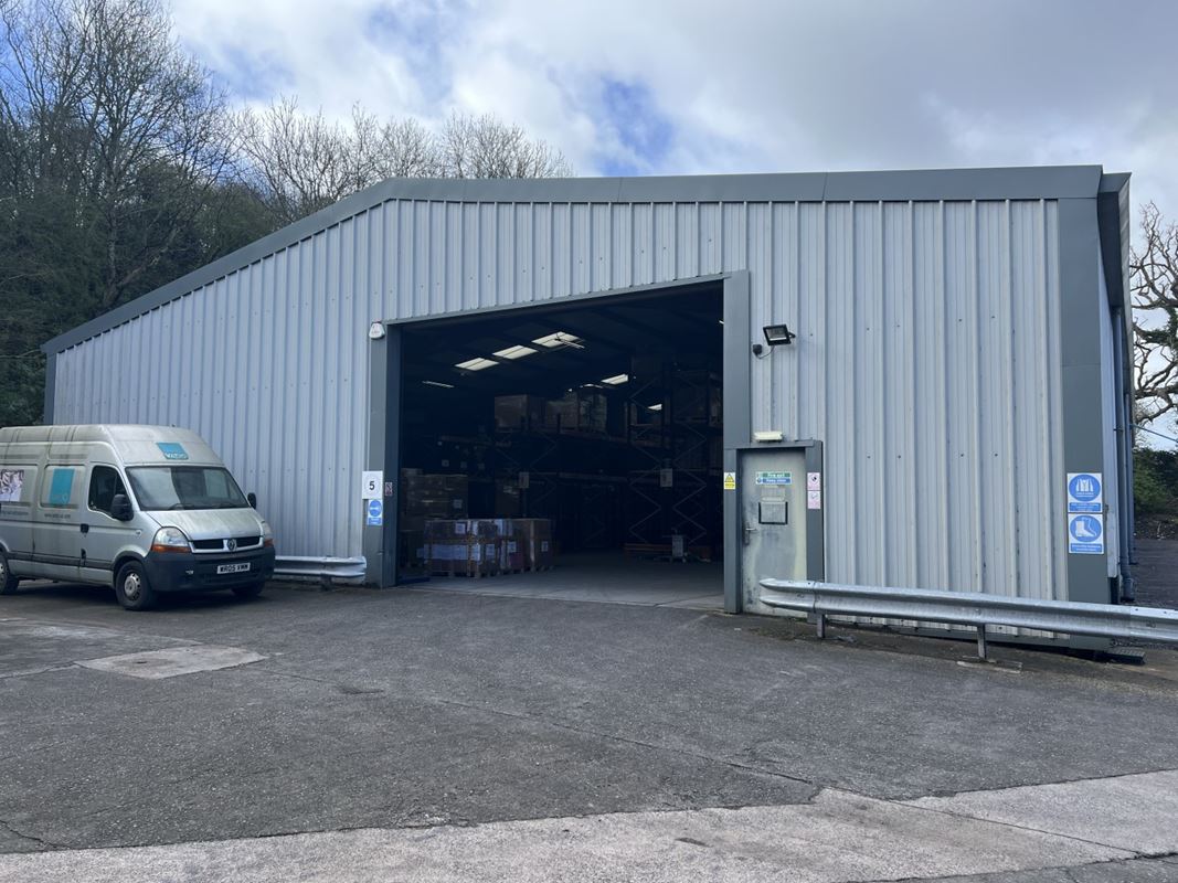 8,856 Sq Ft , Unit 10, Wells Road BA6 - Available