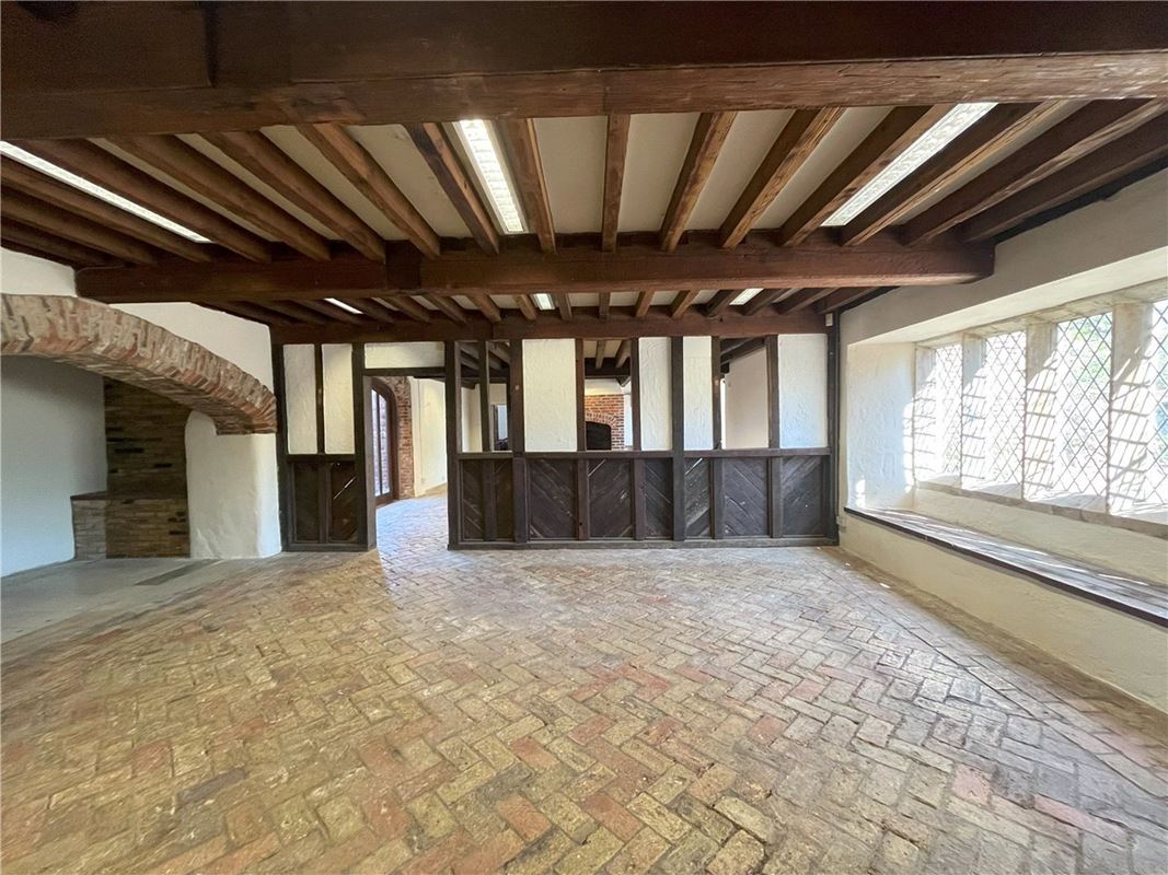 156 Sq M , The Old Bishops Palace, 11 Tower Road CB6 - Available