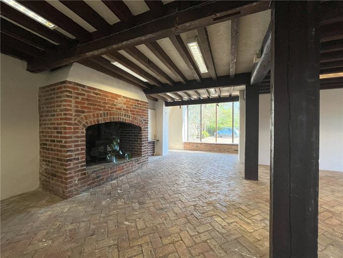 156 Sq M , The Old Bishops Palace, 11 Tower Road CB6 - Available