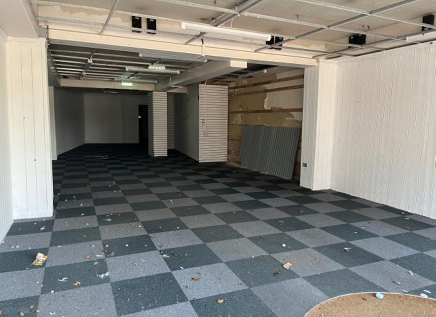 1,017 Sq Ft , 4 Fore Street TA6 - Under Offer