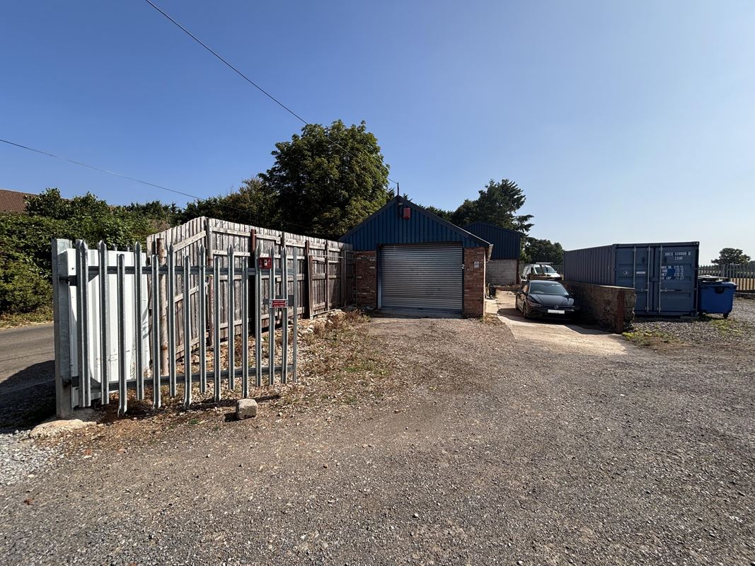 809 Sq Ft , Unit 2 Greenacres, Charlton Road TA3 - Under Offer