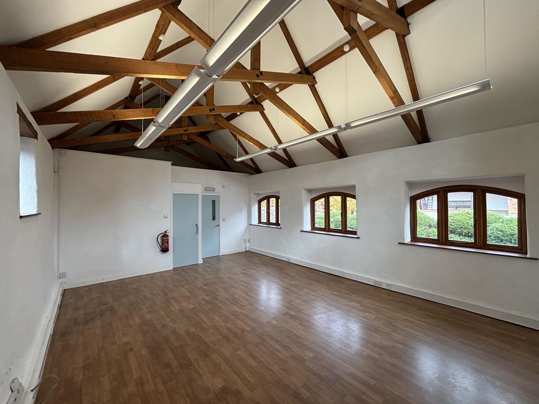 533 Sq Ft , 5 Higher Ford, Ford TA4 - Available