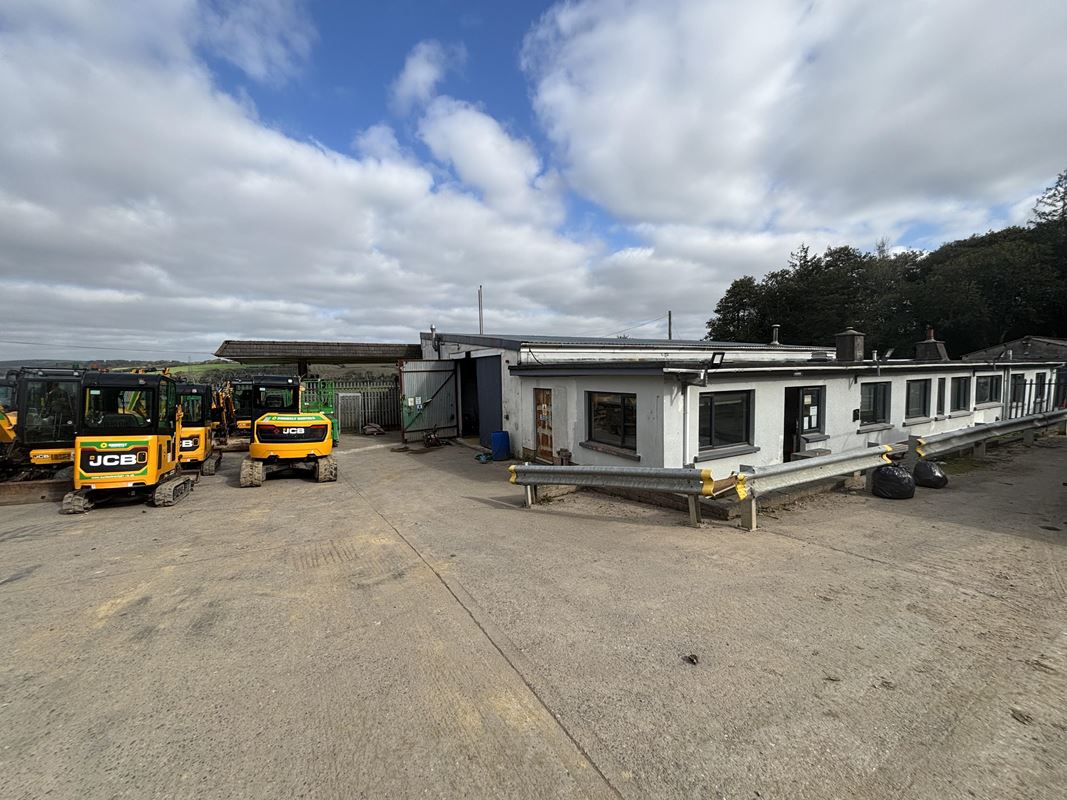 2.8 acres , Yard At Fishleigh Rock, Fishleigh Rock EX37 - Available