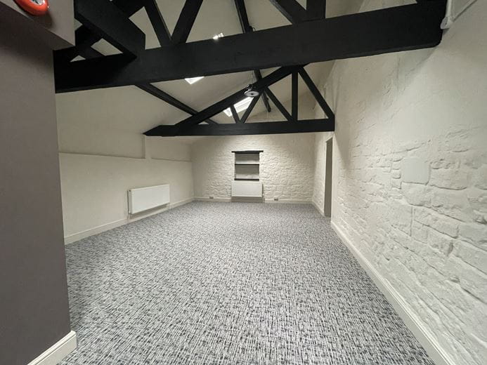 2,031 Sq Ft , 18a Monmouth Place BA1 - Available