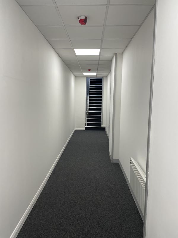 1,758 Sq Ft , 22 - 23, Burleigh Street CB1 - Available