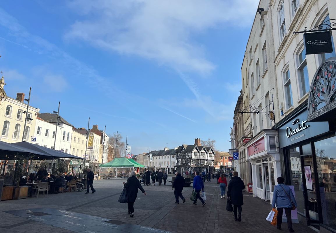 5,320 Sq Ft , 14-15A St. Peters Street HR1 - Available