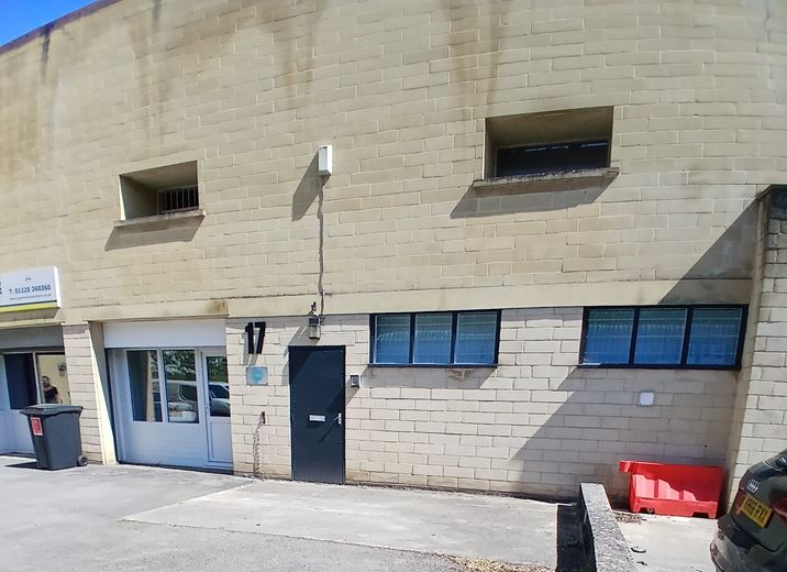 1,025 Sq Ft , Unit 17, Brassmill Enterprise Centre BA1 - Available