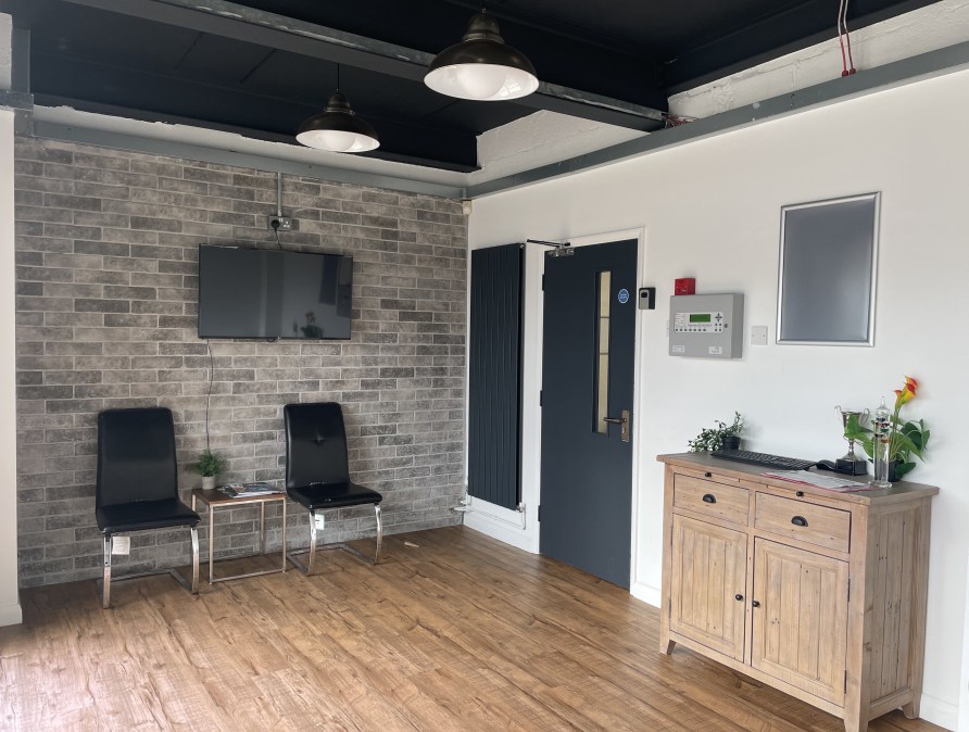 7,581 to 16,536 Sq Ft , White Horse Business Park, Epsom Road BA14 - Available