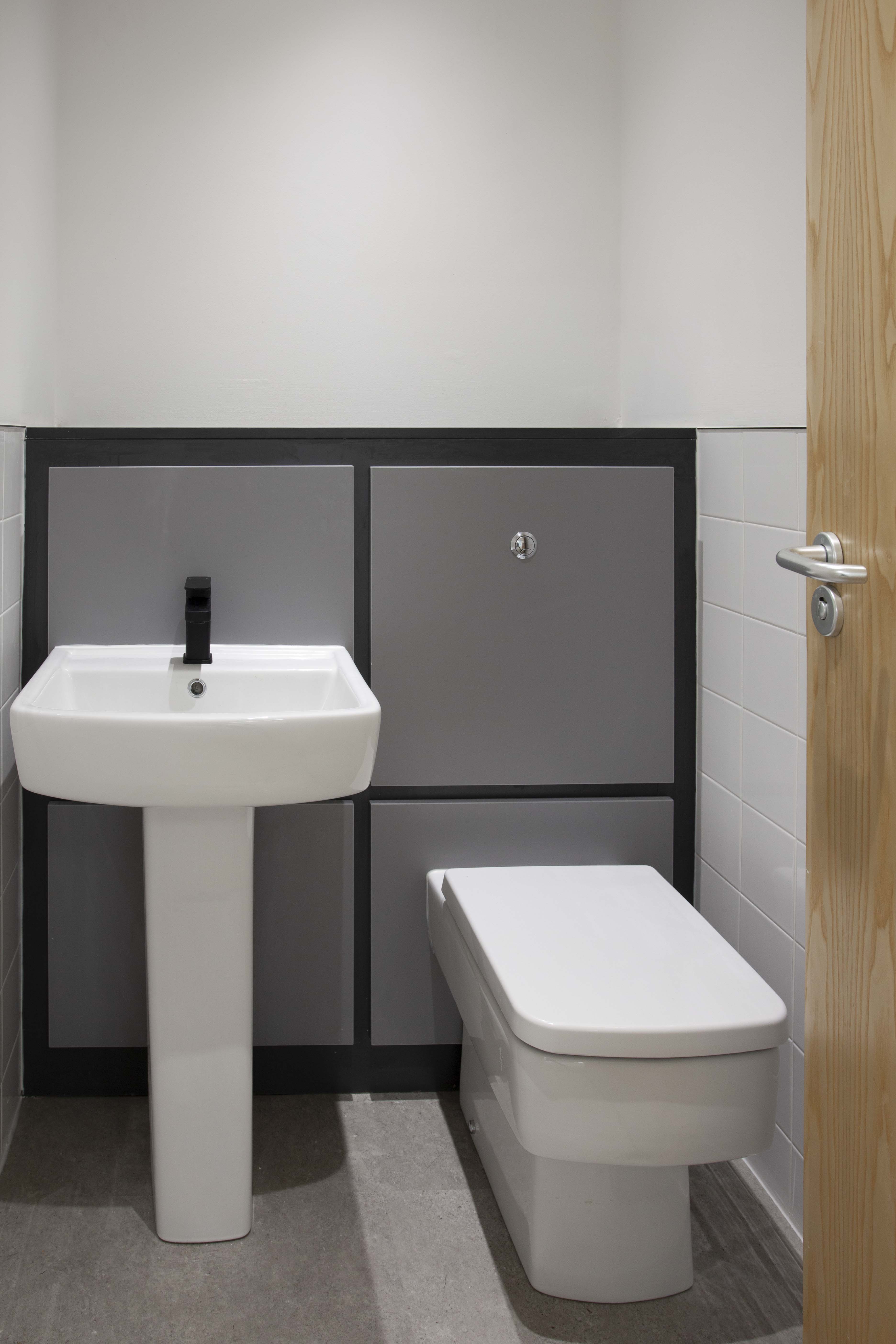 1,093 to 1,103 Sq Ft , Corum 1&2, Corum Office Park BS30 - Available