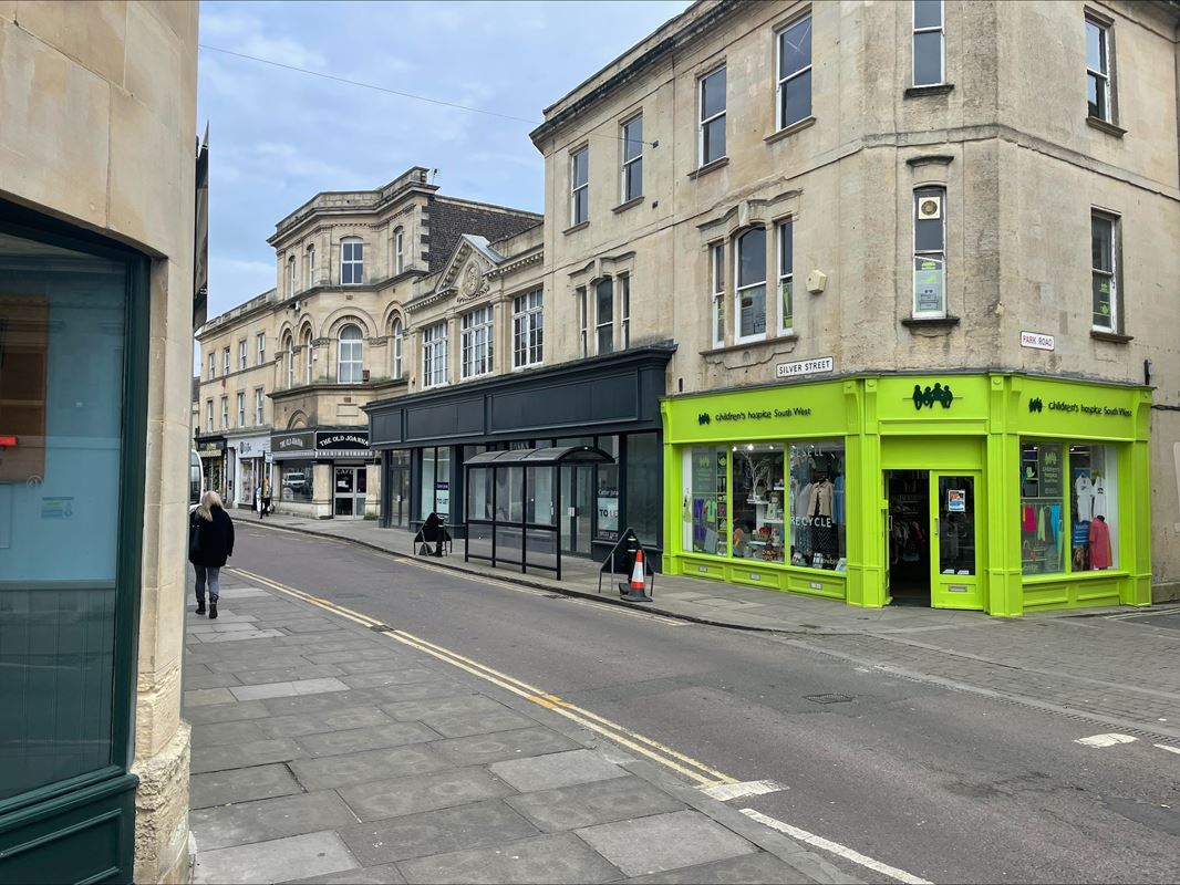 861 to 980 Sq Ft , Units 1 To 3, 2-3 Silver Street BA14 - Under Offer