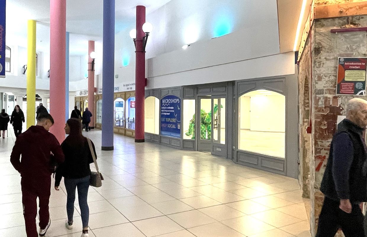 998 Sq Ft , Unit 24, The Shires Shopping Centre BA14 - Under Offer