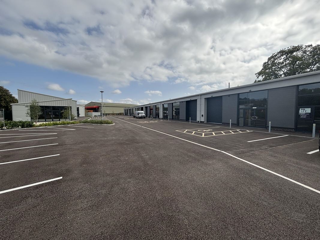 163 to 277 Sq M , Units 1-8, Tapstone Road TA20 - Available