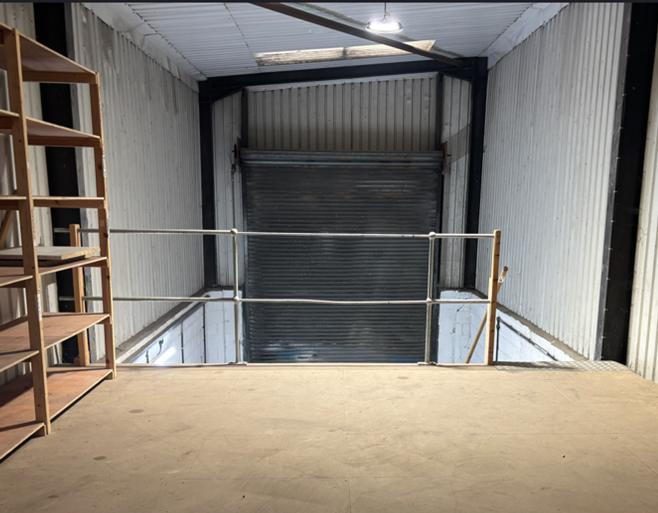 637 Sq Ft , Side Of Unit 7, Harris Road SN11 - Available