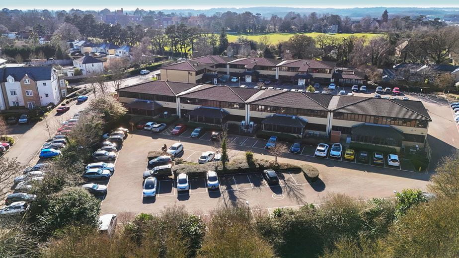 2,080 to 5,385 Sq Ft , Wellbrook Court, Wellbrook Way CB3 - Available