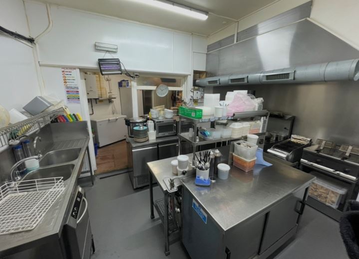 1,144 Sq Ft , 35, Newnham Road CB3 - Available