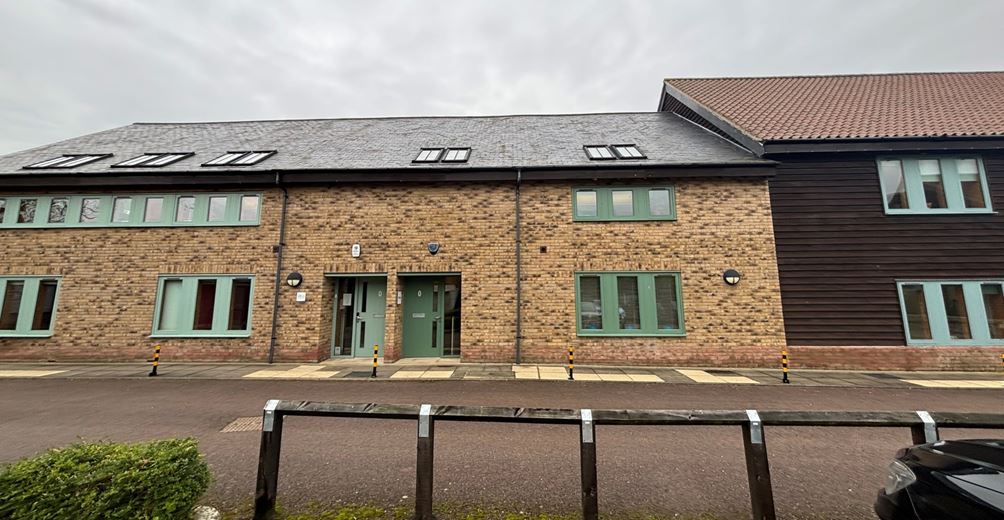 1,578 Sq Ft , 8, Quy Court CB25 - Available