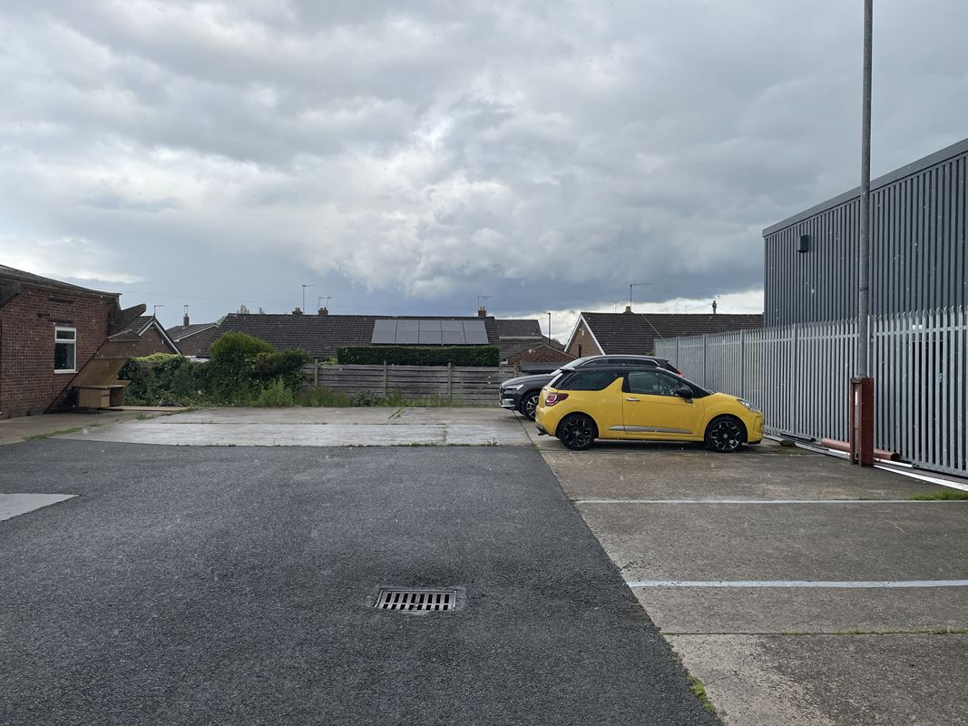 1,928 Sq Ft , Unit 3, Hookstone Park HG2 - Available