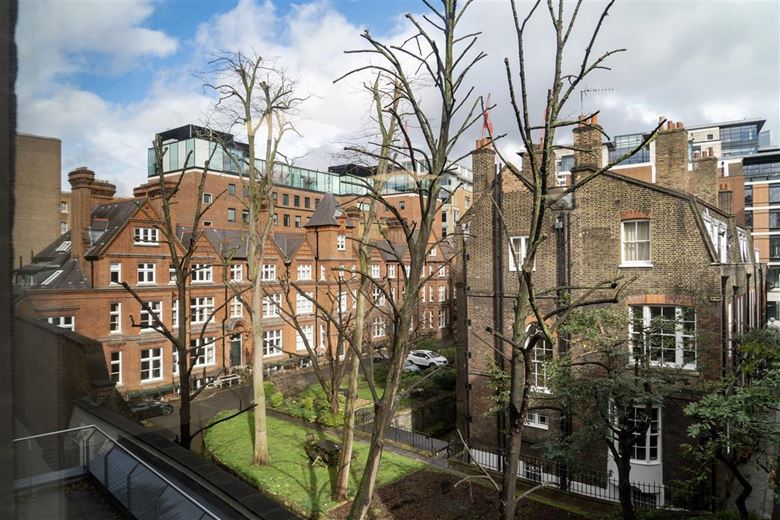 3,001 to 34,369 Sq Ft , 5 Old Bailey EC4M - Available