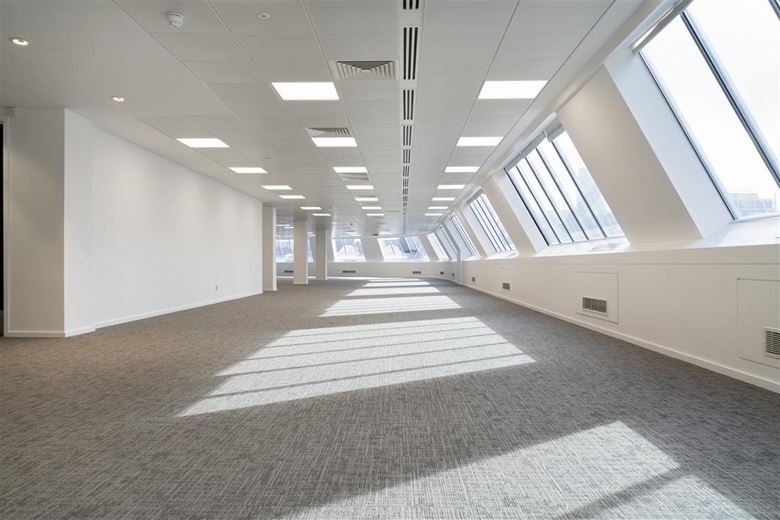 3,001 to 34,369 Sq Ft , 5 Old Bailey EC4M - Available