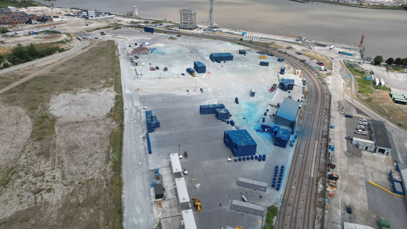 1 acres , Northfleet DA11 - Available