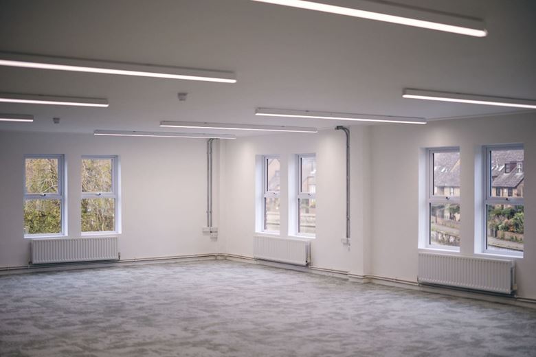 1,748 Sq Ft , First Floor 1-5 Buckingham Street OX1 - Available