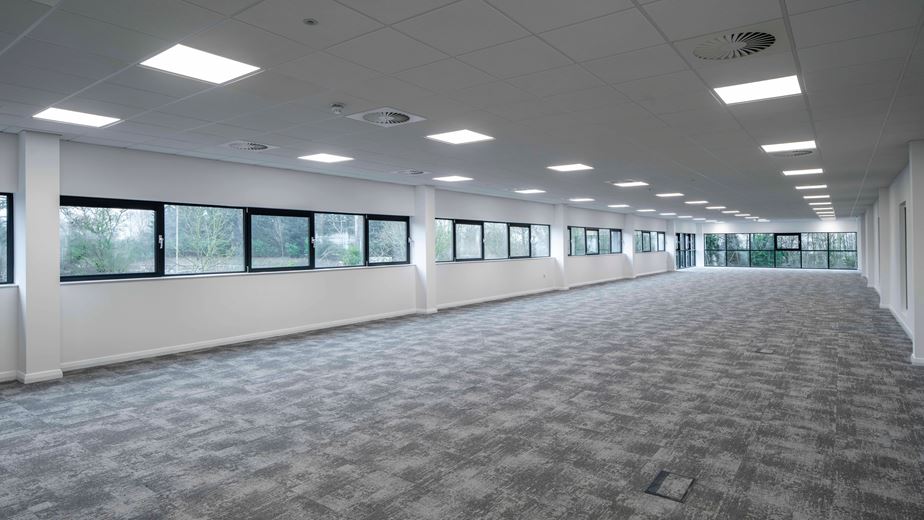 68,486 Sq Ft , BP68 Bicester Distribution Park OX26 - Available