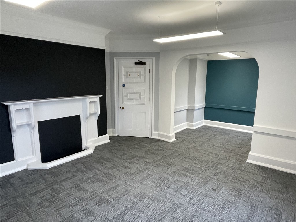 3,087 Sq Ft , St Thomas House, Becket Street OX1 - Available