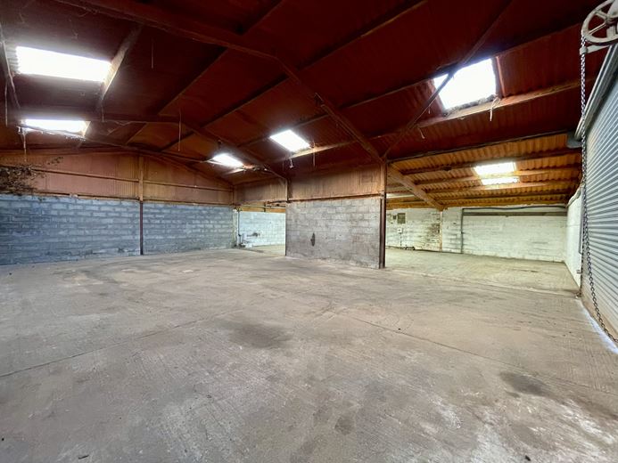 2,150 Sq Ft , Meadowfields Unit, HG4 - Available