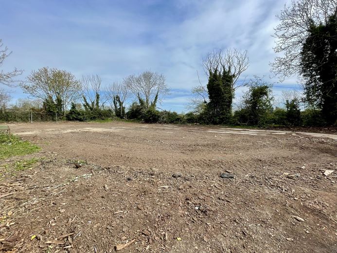 7,500 Sq Ft , Meadowfields Compound, HG4 - Available