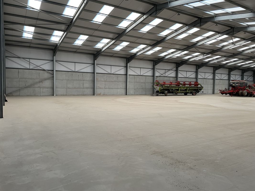 19,368 Sq Ft , Storage/Distribution Unit, Old Stafford Road WV10 - Available