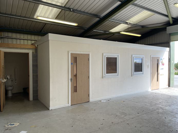 1,328 Sq Ft , 5c Saltergate Business Park, Burley Bank Road HG3 - Available