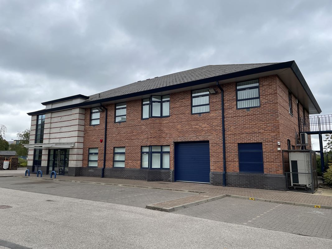 6,028 Sq Ft , Swinson House, Holgate Park Drive YO26 - Available