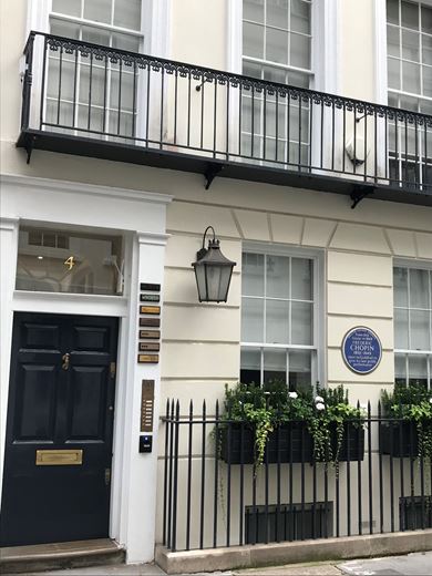 437 Sq Ft , 4 St. James's Place SW1A - Available
