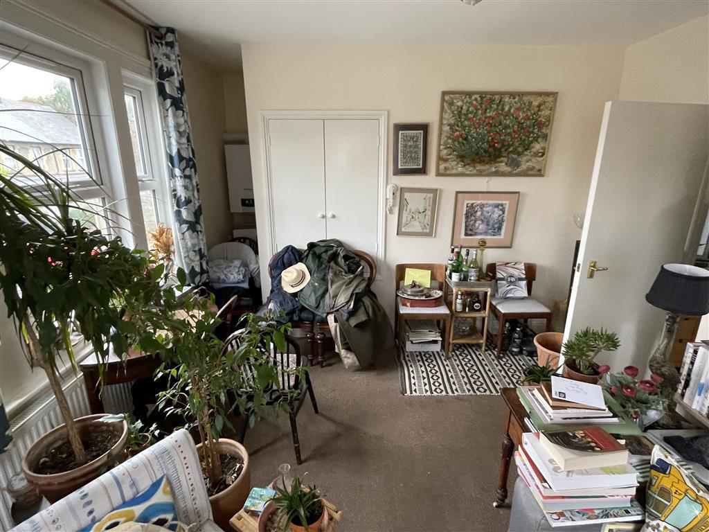 1,572 Sq Ft , 43 Botley Road OX2 - Available