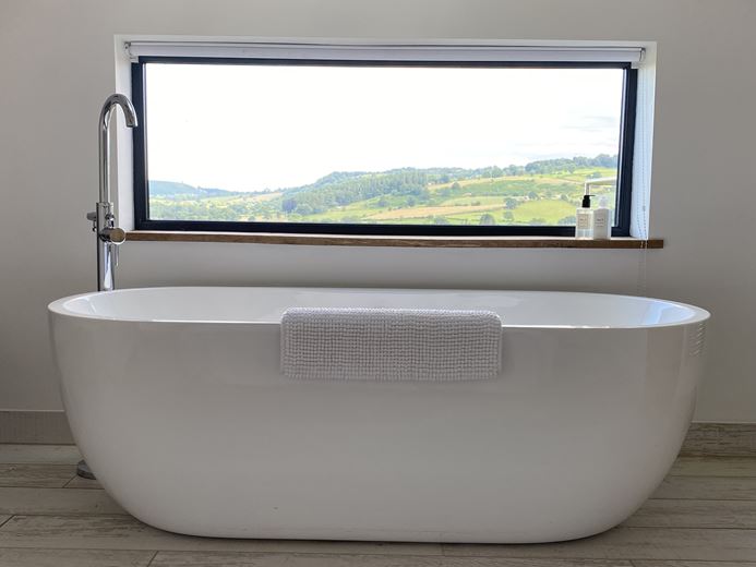 2.3 acres , Llangyniew SY21 - Available