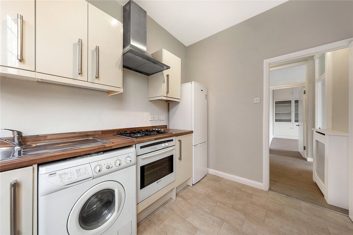 1 bedroom flat, Elm Bank Mansions, The Terrace SW13