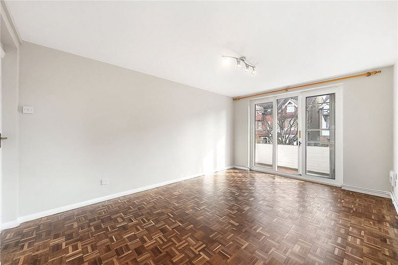 2 bedroom flat, The Hermitage, London SW13